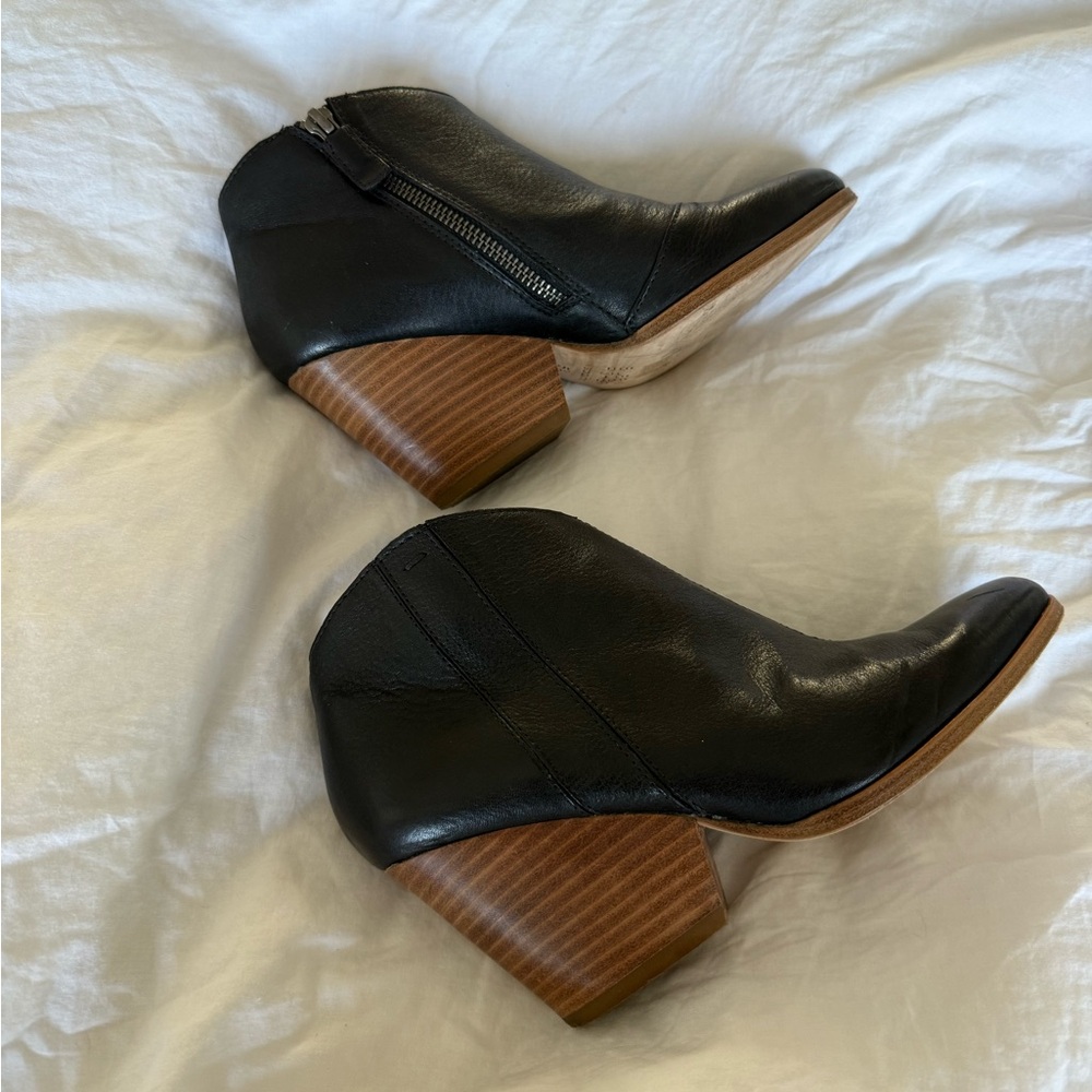 Eileen fisher black booties - Picture 3 of 4